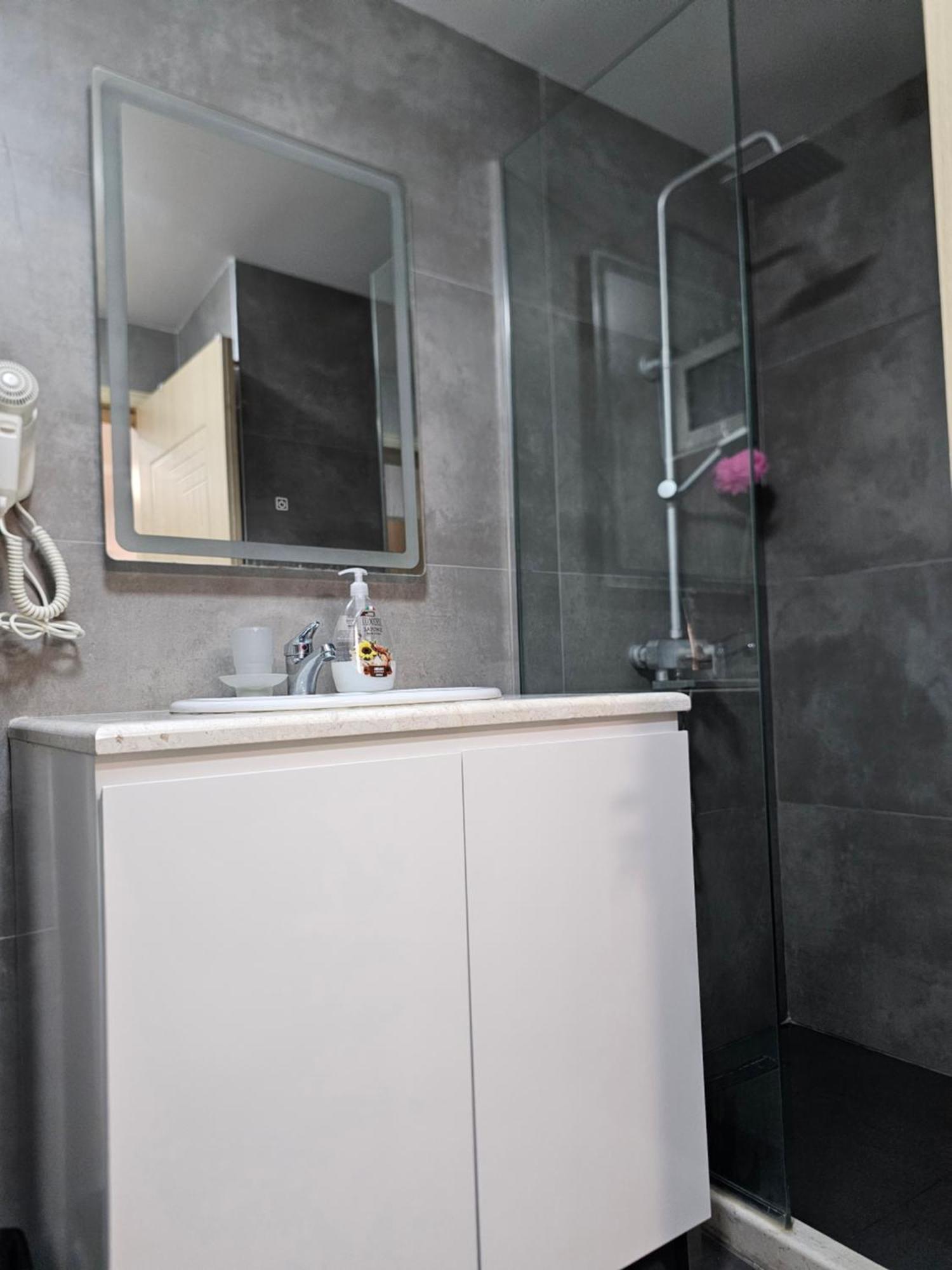 Alex'S Apartment دراس المظهر الخارجي الصورة